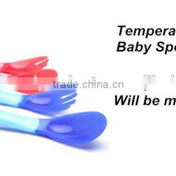 High quality Temperature Color Changing Silicone Feeding Spoon and Fork for Kids