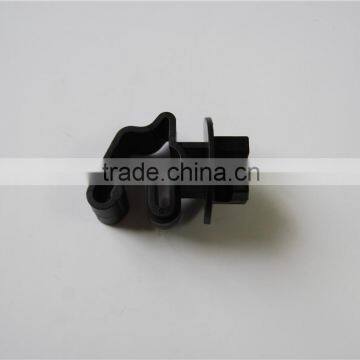 INSULATORS FOR WIRE AND ROPE SCREW INTO WOOD photo-5