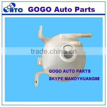 High quality auto parts poland Coolant Expansion Tank 1304231 1304648 90410058 9129478 OPEL VITA COMBO TIGRA CORSA Box