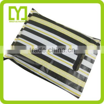 2016 free sample YiWu custom print logo plastic die cut bag