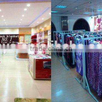 Plain Style and 100% Polyester Material mink blanket