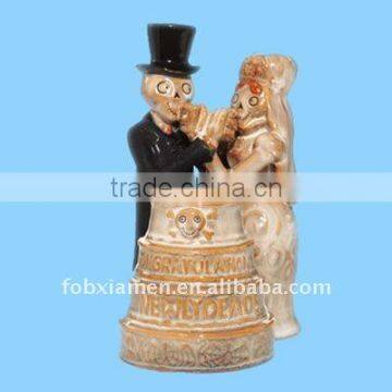 ceramic boney wedding cake couple figurines
