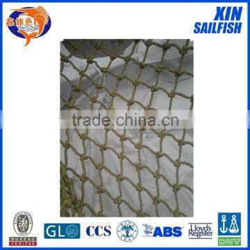 outdoor use safety net made by 3 strand polyester rope