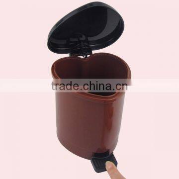 400ML Plastic Heart-shaped Office Dustbin photo-4