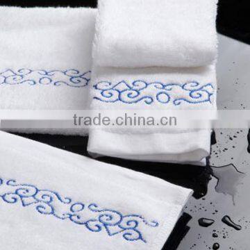 100% combed cotton top-end hotel towels