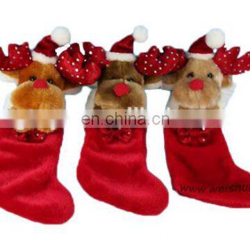 Hot selling of Christmas gift plush socks with reindeer toys