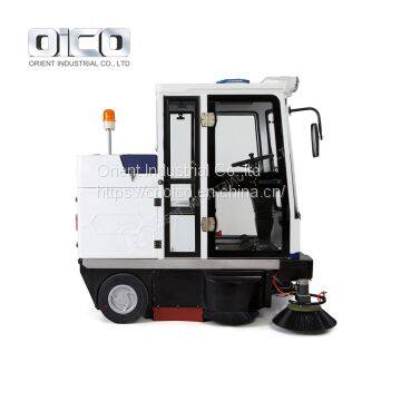 OR-E800FB New Enclosed electric road sweeper