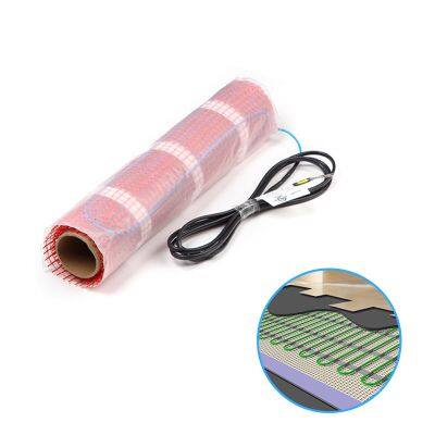 Chauffage par rayonnement électrique au sol pour carrelage en céramique et plancher en bois. Système de chauffage sous-sol et tapis chauffant au sol approuvé CE