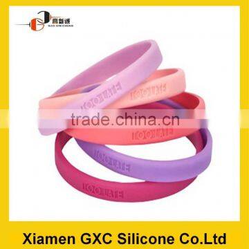 hot sale debossed logo silicone wristband for luscious girls