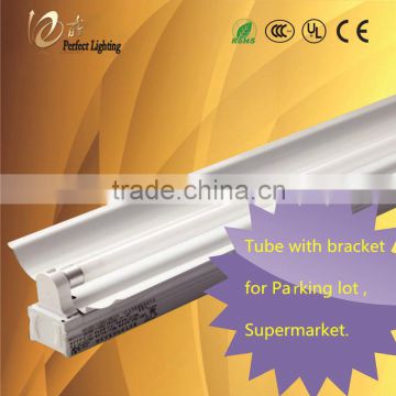 Wholesale price supermarket/shcool/plant/packing lot 14w/28W intergrated T5 fluorescent tube light with bracket