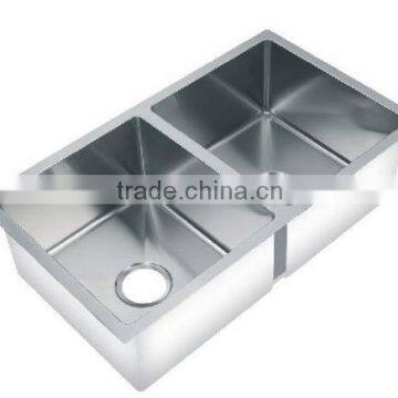 Small radius under-mount kitchen sinks Stainless steel