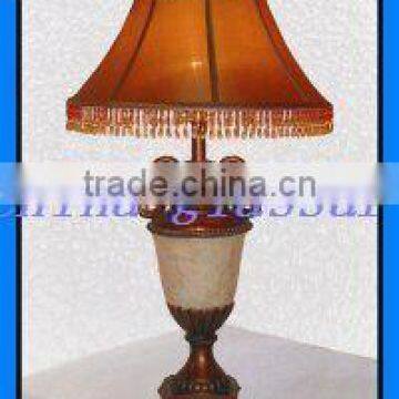 Classic Ployresin Table Lamp for Bed Room Decoration photo-5