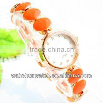 2013 Vogue Quartz Brands Charming Ladies Hand Chain Watch