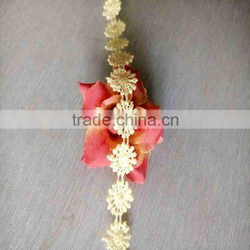 2016 Fancy pattern for hot sell cord african embroidery high quality african chemical lace for girl dress