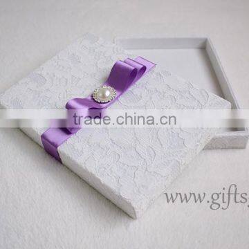 Customized white silk Wedding Invitation Boxes Wholesale