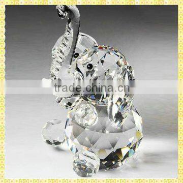 High Quality Clear Crystal Elephants For Company Souvenirs