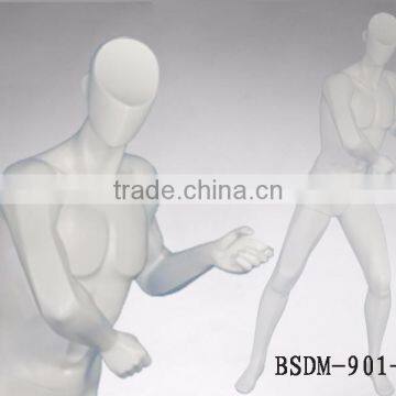 Men's Fencing Glossy Mannequin for Display photo-4