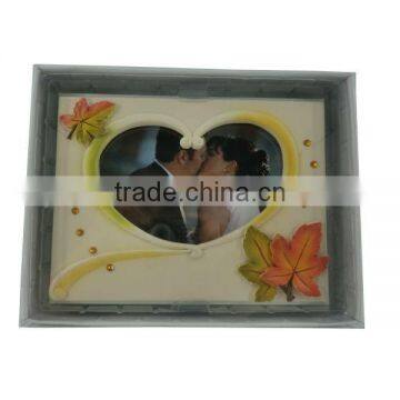 2014 New Design Resin Leaveland Photo Frame photo-2