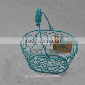 Handmade metal wire storage basket with handle