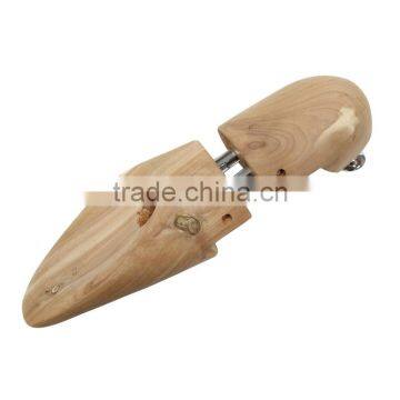 Factory Supply Top Selling Aromatic Red Cedar Wood Shoe Stretcher for Wholesale photo-4