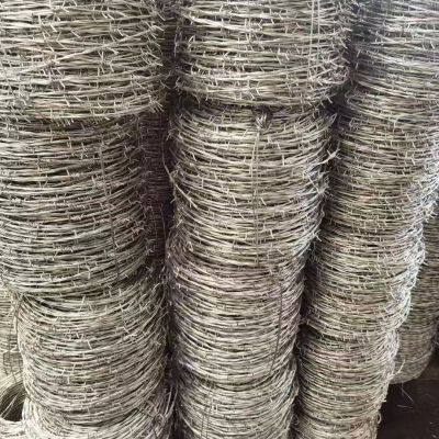 PVC Coated Diamond Mesh Chain Link Fencing With Barbed Wire Accessories for Gardens