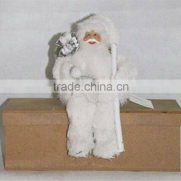 XM-SQ008 12 inch white sitting santa with gifts for christmas decoration