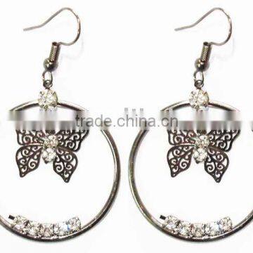 Fashion earring butterfly inside