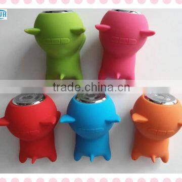 2015 Mini Cute Piggy Shape Bluetooth Waterproof Speaker Shockproof Silicone Speaker photo-6
