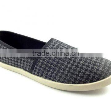 2015 wholesale cheap canvas men shoes in china