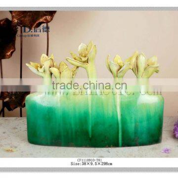 Resin Vase with Flowing Glazes peacock green dry flower vase