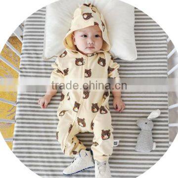 S17711A Baby Autumn Cartoon Bear Pattern Hooded Cotton Romper photo-2