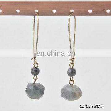 Raw crystal stone pendant beaded gray quartz simple dangle earring rhinestone charm stud earrings for girls