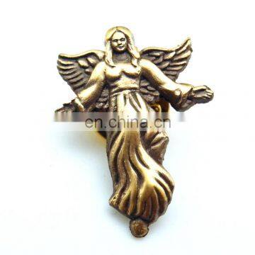 China manufacturers 2D 3D Religion Angel Custom made metal lapel pin with free sample