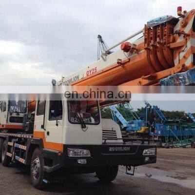 China Zoomlion Machinery Heavy Hook Lift Truck Crane 25 Ton Factory Price photo-3