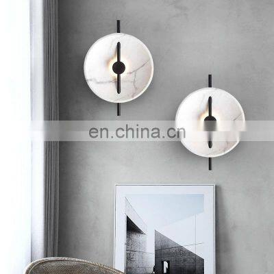 Postmodern Living Room Resin Wall Lamp Creative Bedroom Bedside LED Sconce Light for Indoor Decoration
