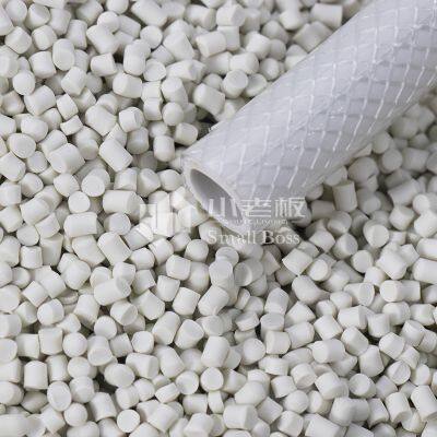 Fábrica china, precios de gránulos de PVC blando. Compuesto de PVC / pellets de PVC, materia prima plástica para sellos de ventanas, juntas y mangueras de jardín photo-5
