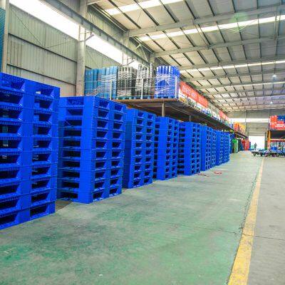 Grid-shaped Tianzi plastic pallet made with new materials and reinforced with steel pipes for added stability