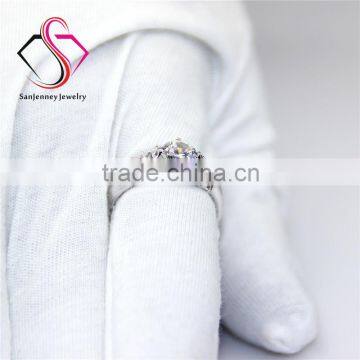 Round Brilliant Cut Moissanite Solitaire 0.8 Carat 6.0mm Center 14k White Yellow Gold Diamond Engagement Ring photo-5