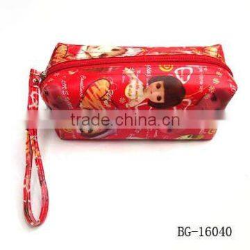 promotional cosmetics bags manufactor in red