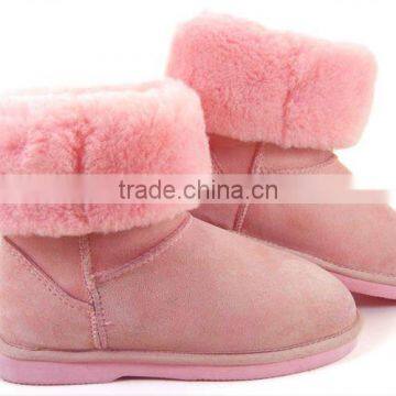 100% handmade sheepskin snow boots