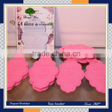 Fashion design OEM flower shape aroma scented plastic card for home and car decor