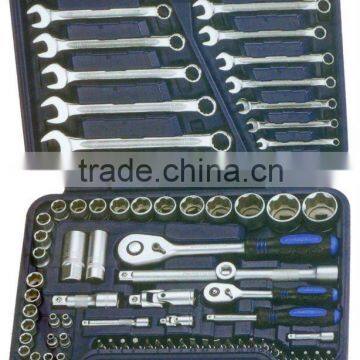 73 PCS 1/4" DR. & 1/2" DR. TOOL KIT (GS-4201E)