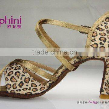 Suphini OEM Customized Brand Latin Salsa Dance Shoes Factory