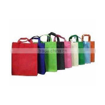 wholesale cheap and customized non-woven shopping bag in China