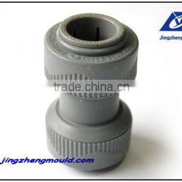 PB pipe fitting injection molding machine