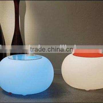 Outdoor and Indoor Plastic RGB 16 Colors Changing Lighting Apple Table Chair for Children photo-2