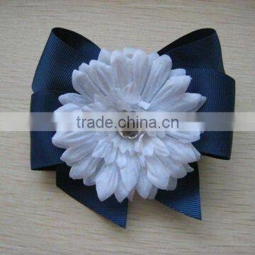 4.5inch grosgrain bow with spring daisy