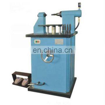 Pop brake lining riveting machine for hollow rivet