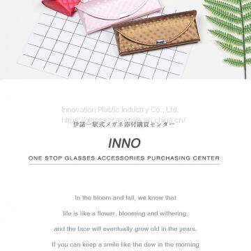 Vintage and Artistic Striated Glasses Case; Crush-resistant Travel Eyeglass Case photo-2