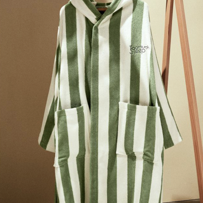 Quality Bathrobe With OKEO-TEX and BSCI Accept OEM Design and Size Requirement for Adults and Kids photo-5